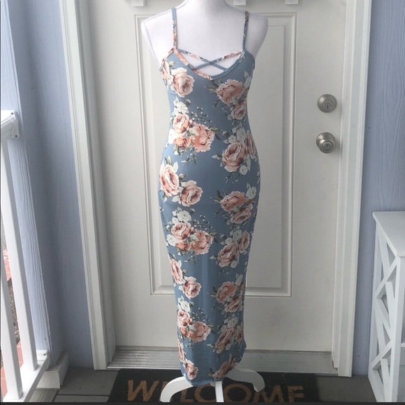 French Atmosphere Dresses & Skirts - French Atmosphere• Crisscross Body Con Maxi